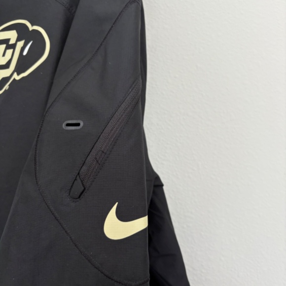 Nike Storm Fit CU Jacket - Picture 8 of 14